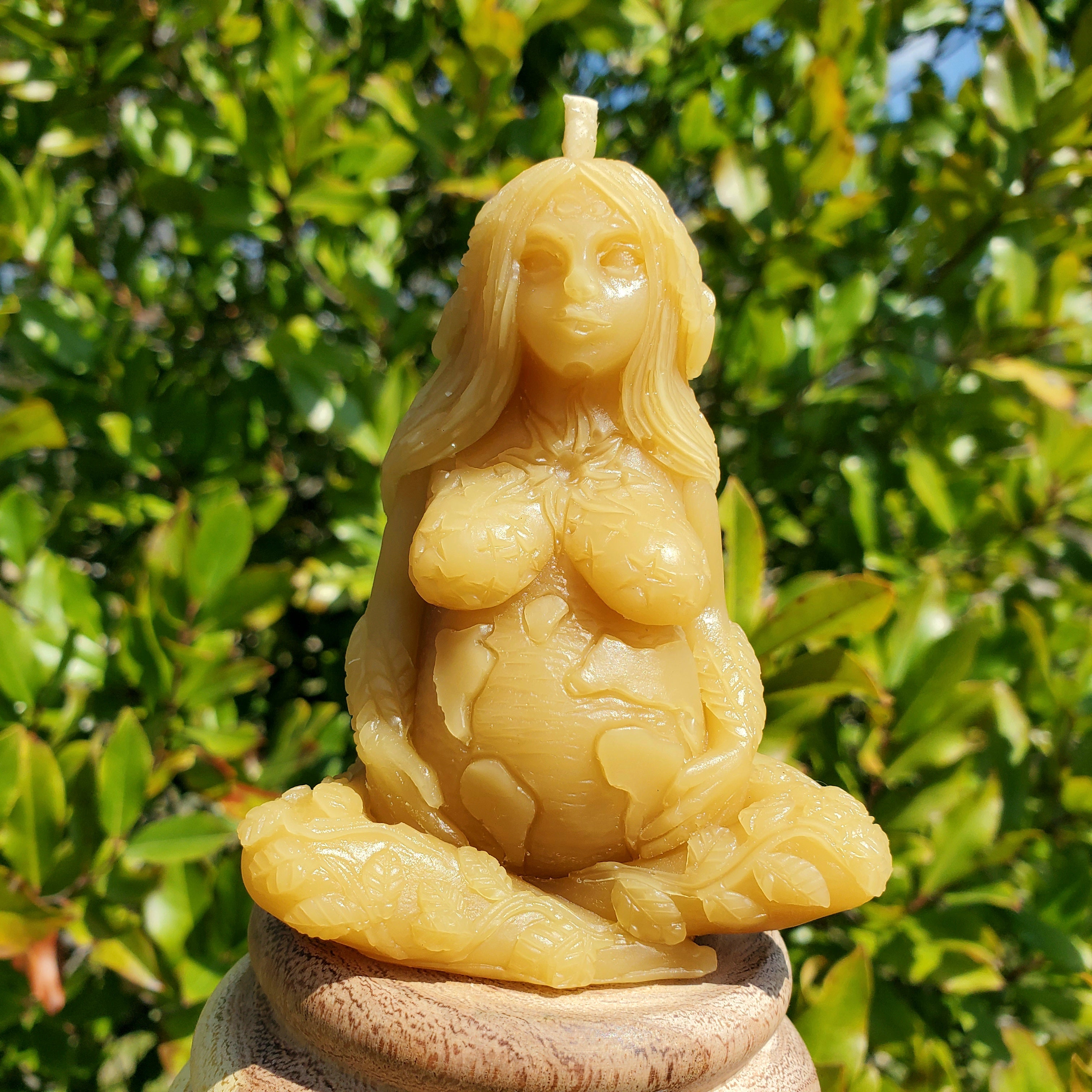Beeswax Candle Gaia