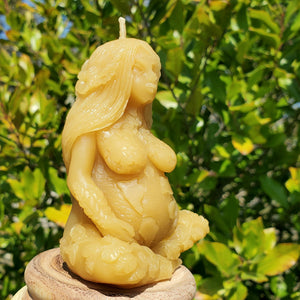 Beeswax Candle Gaia